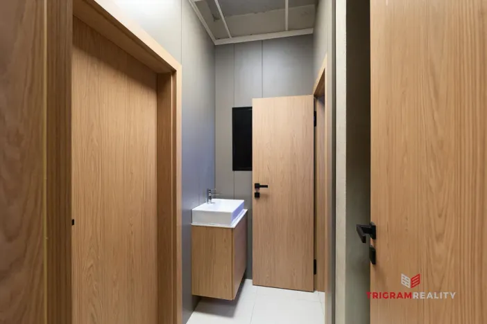 Pronájem komerční, Hradec Králové - Slezské Předměstí, Víta Nejedlého, 300 m2