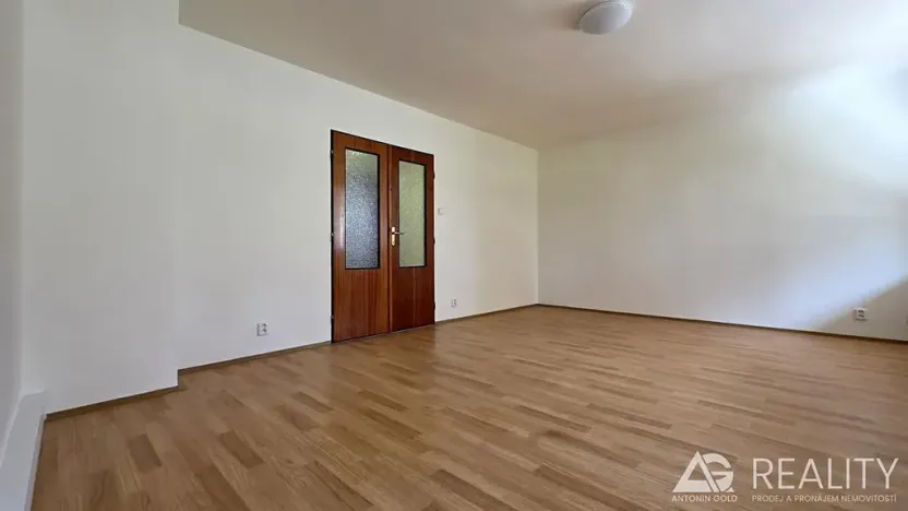 Prodej bytu 2+1, Praha - Dejvice, Krohova, 76 m2