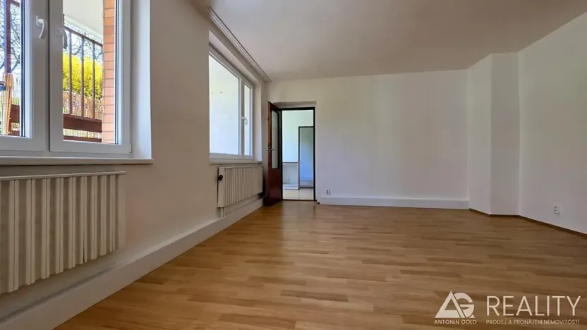 Prodej bytu 2+1, Praha - Dejvice, Krohova, 76 m2