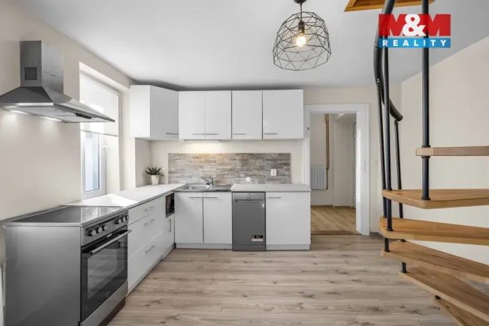 Prodej rodinného domu, Roudnice nad Labem, Štěpárna, 126 m2