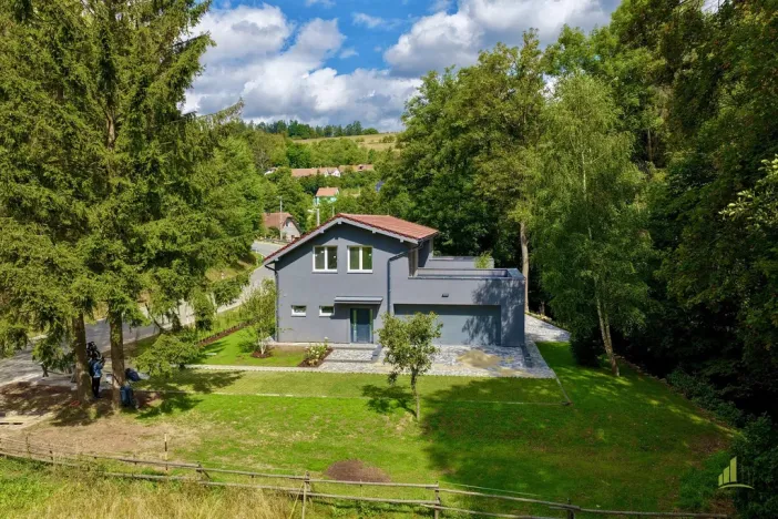 Prodej rodinného domu, Horní Poříčí, 284 m2