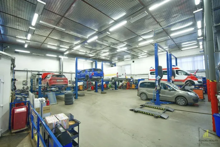 Prodej výrobních prostor, Břeclav, Smetanovo nábřeží, 471 m2