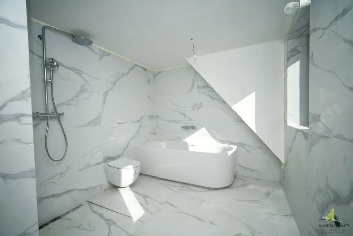 Prodej rodinného domu, Malá Morava - Zlatý Potok, 221 m2