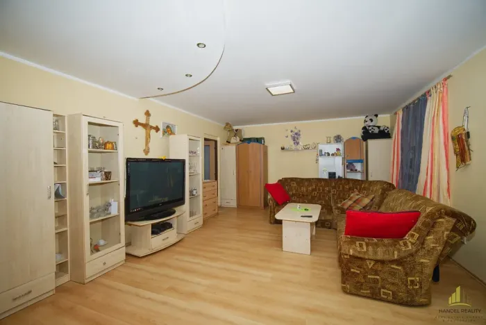 Prodej bytu 3+1, Hevlín, 87 m2