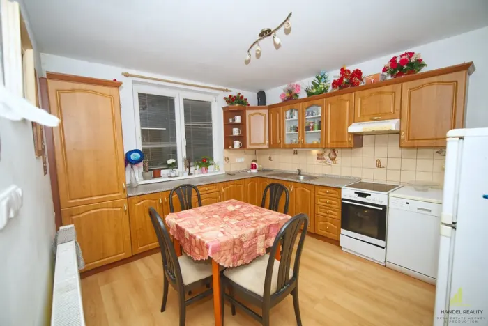 Prodej bytu 3+1, Hevlín, 87 m2