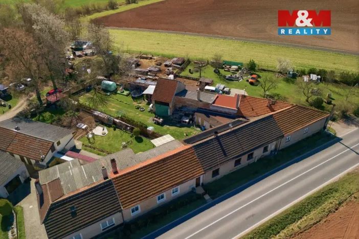 Prodej rodinného domu, Kněževes, Libušina, 100 m2