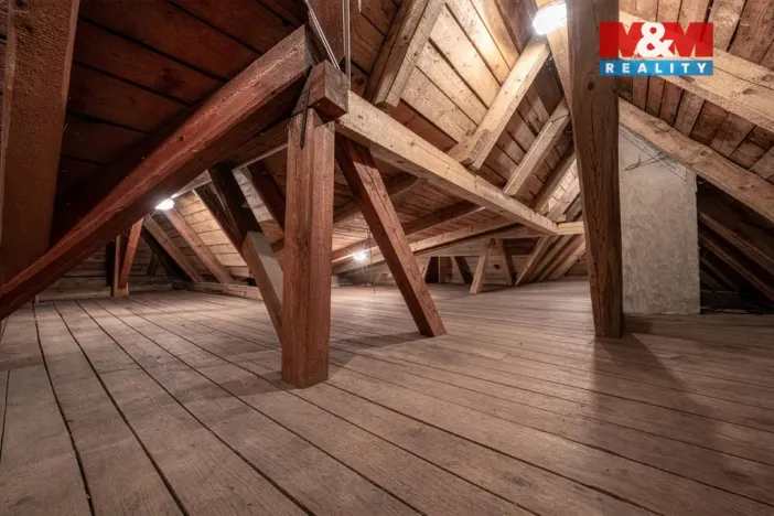 Prodej činžovního domu, Mnichovice - Božkov, Nad rybníkem, 312 m2