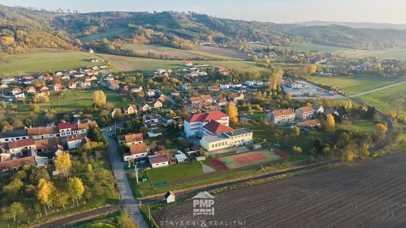Prodej pozemku pro bydlení, Knínice, 1187 m2