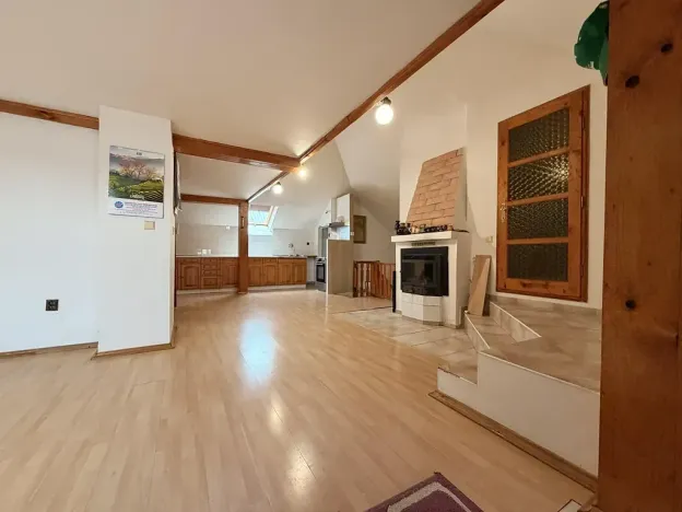 Prodej obchodního prostoru, Benešov nad Ploučnicí, Krátká, 449 m2