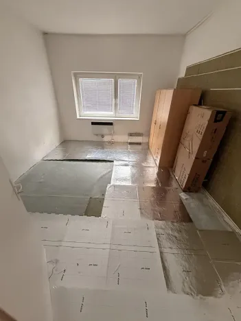 Prodej obchodního prostoru, Benešov nad Ploučnicí, Krátká, 449 m2