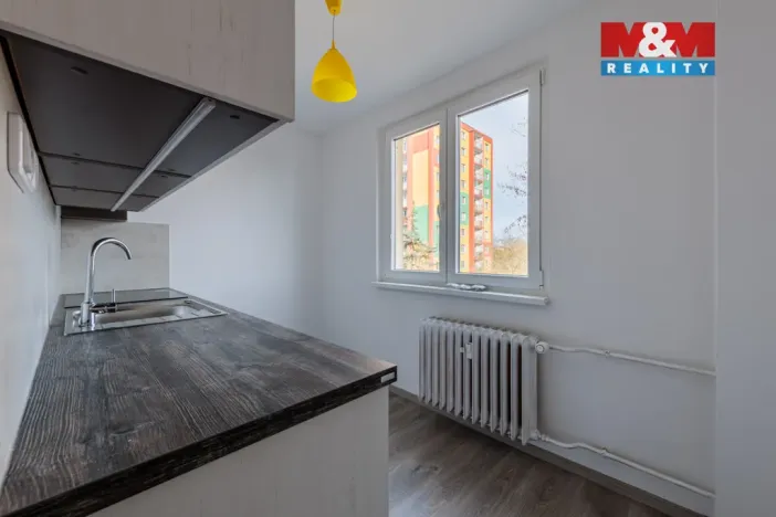 Pronájem bytu 2+1, Karlovy Vary, Brigádníků, 55 m2