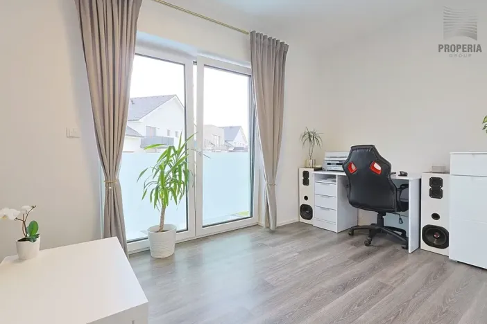 Prodej rodinného domu, Holubice, 119 m2