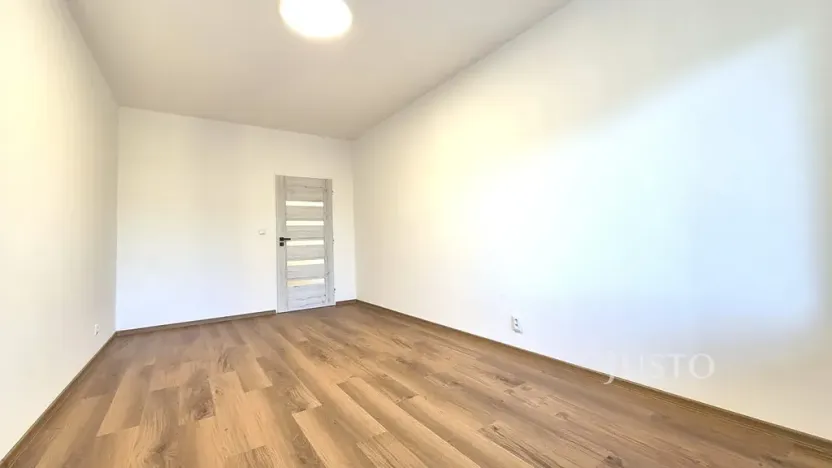 Pronájem bytu 2+kk, Písek, V Portyči, 65 m2