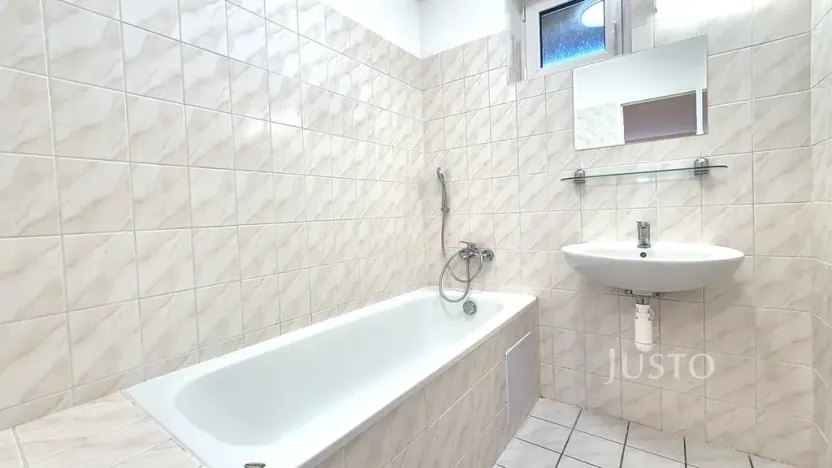 Pronájem bytu 2+kk, Písek, V Portyči, 65 m2