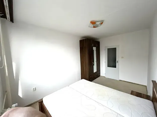 Pronájem bytu 2+kk, Praha - Kobylisy, Frýdlantská, 43 m2