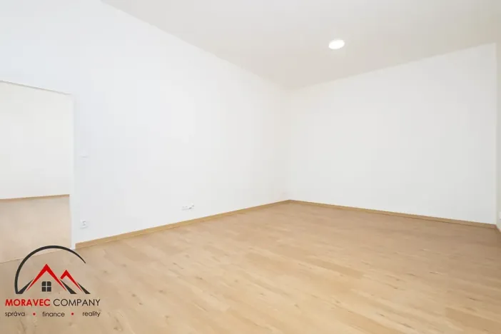 Pronájem bytu 2+kk, Ostrava, Křišťanova, 58 m2