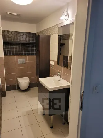 Pronájem bytu 2+kk, Poděbrady, Máchova, 65 m2