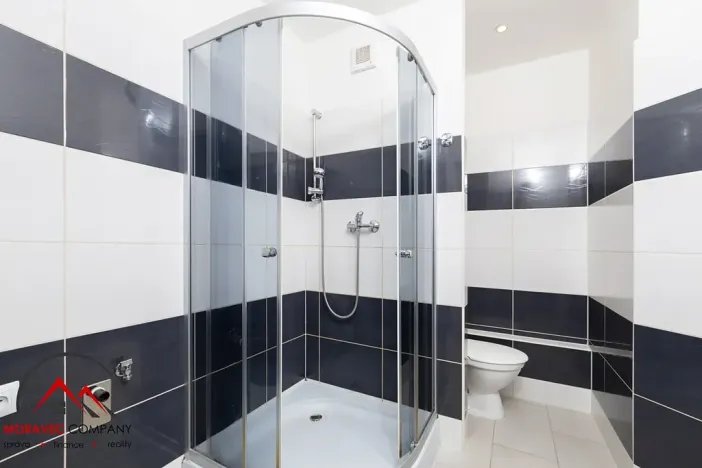 Pronájem bytu 2+1, Vrbno pod Pradědem, nám. Sv. Michala, 59 m2