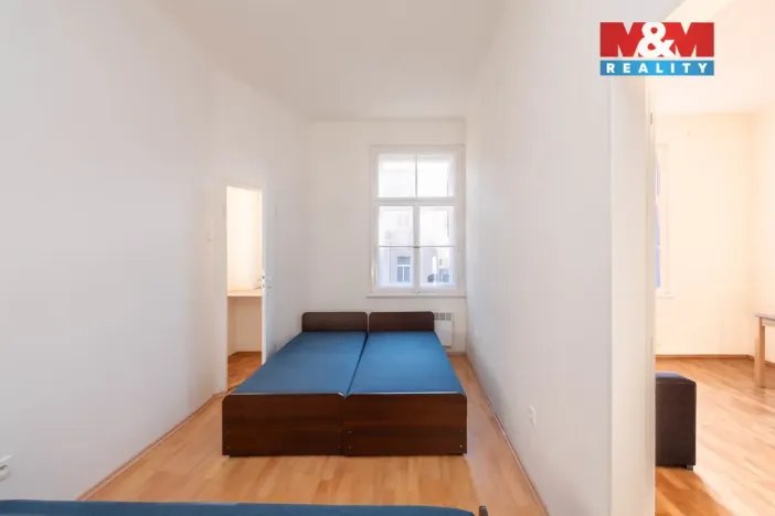 Pronájem bytu 2+kk, Praha - Holešovice, Janovského, 36 m2