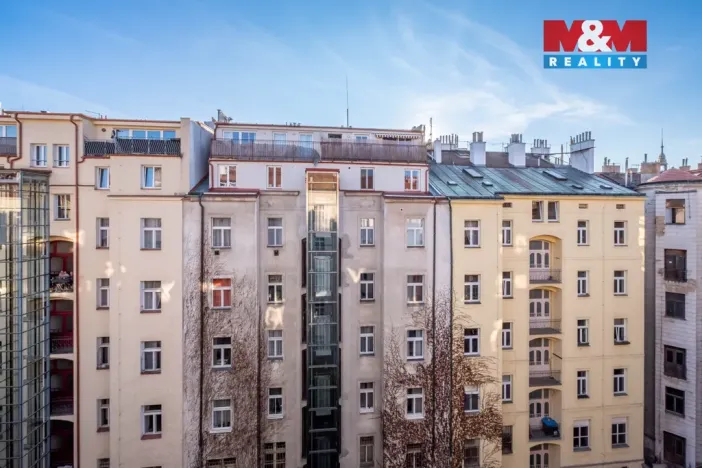 Pronájem bytu 2+kk, Praha - Holešovice, Janovského, 36 m2