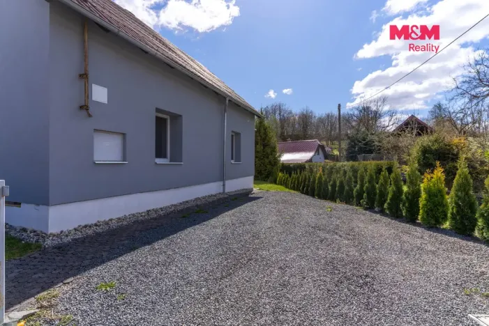 Prodej rodinného domu, Nová Hradečná, 115 m2
