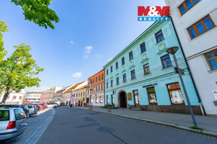 Pronájem obchodního prostoru, Velké Meziříčí, Náměstí, 68 m2