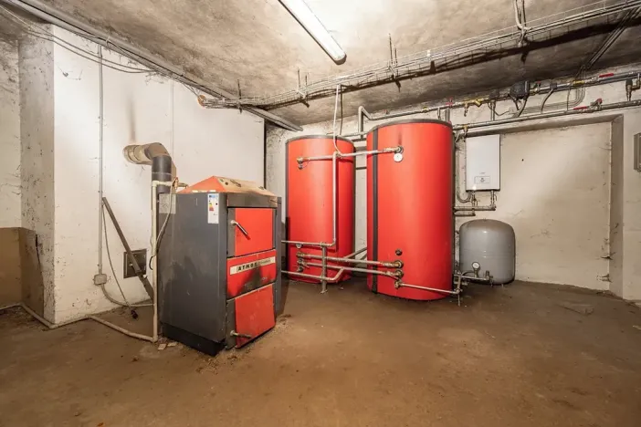 Prodej výrobních prostor, Žarošice, 2250 m2