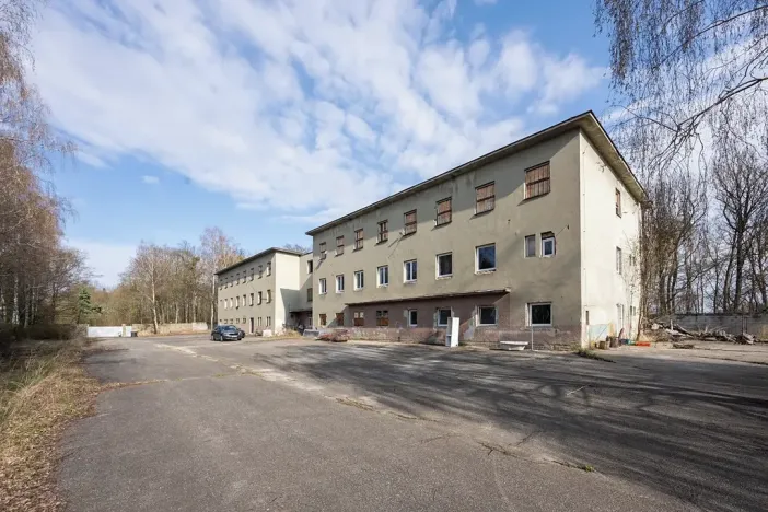 Prodej výrobních prostor, Žarošice, 2250 m2