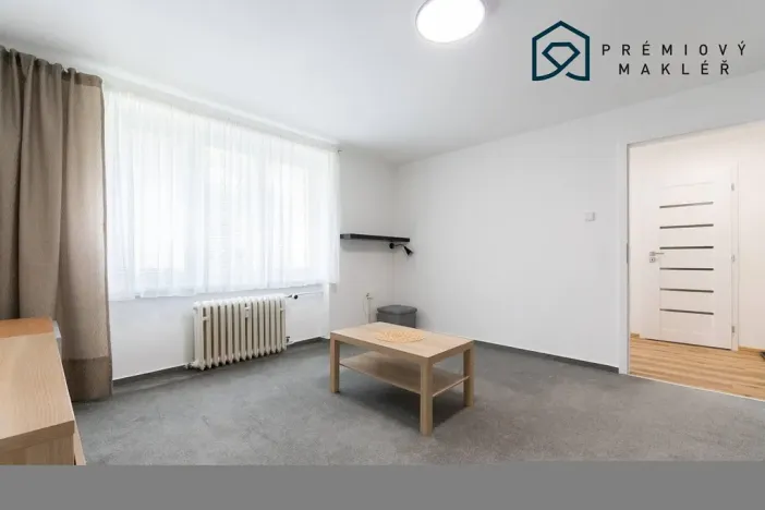 Pronájem bytu 1+1, Meziboří, Okružní, 30 m2