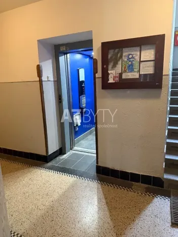 Pronájem bytu 3+kk, Praha - Dejvice, Kafkova, 76 m2