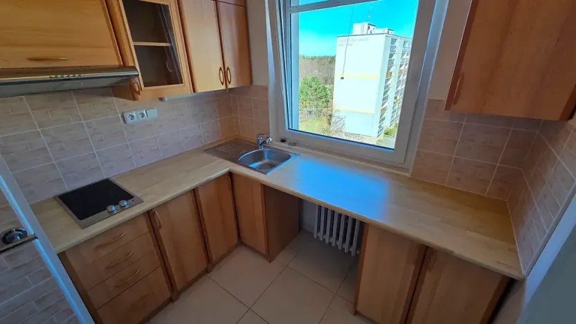Prodej bytu 1+kk, Praha - Háje, Hekrova, 30 m2
