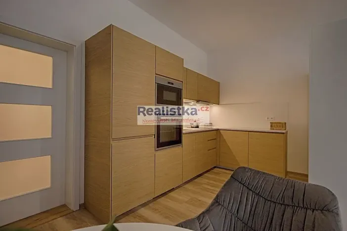 Pronájem bytu 1+kk, Brno, Údolní, 43 m2