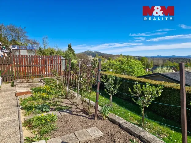 Prodej zahrady, Nový Bor, Hřebenka, 332 m2