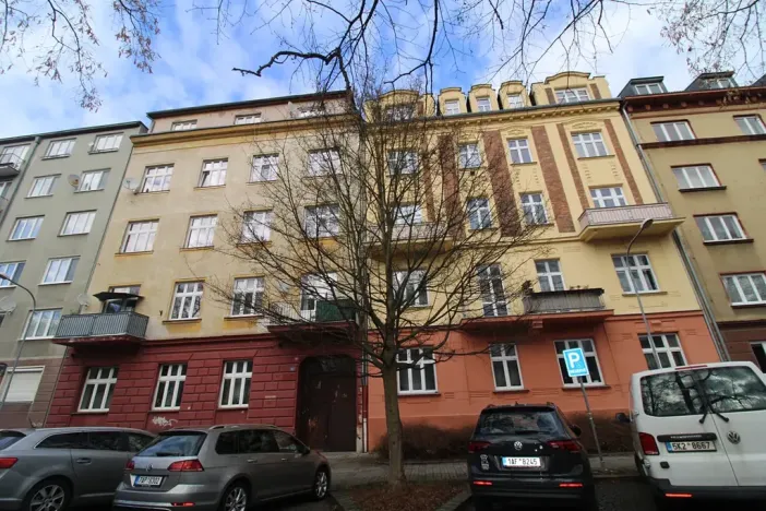 Prodej bytu 3+1, Karlovy Vary, nábřeží Jana Palacha, 77 m2