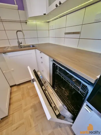 Pronájem bytu 2+1, Ústí nad Labem, Dukelských hrdinů, 52 m2