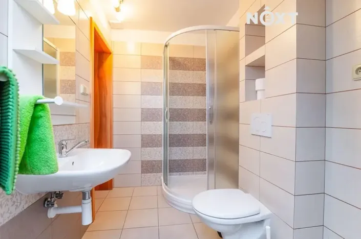 Prodej rodinného domu, Stará Paka, 230 m2