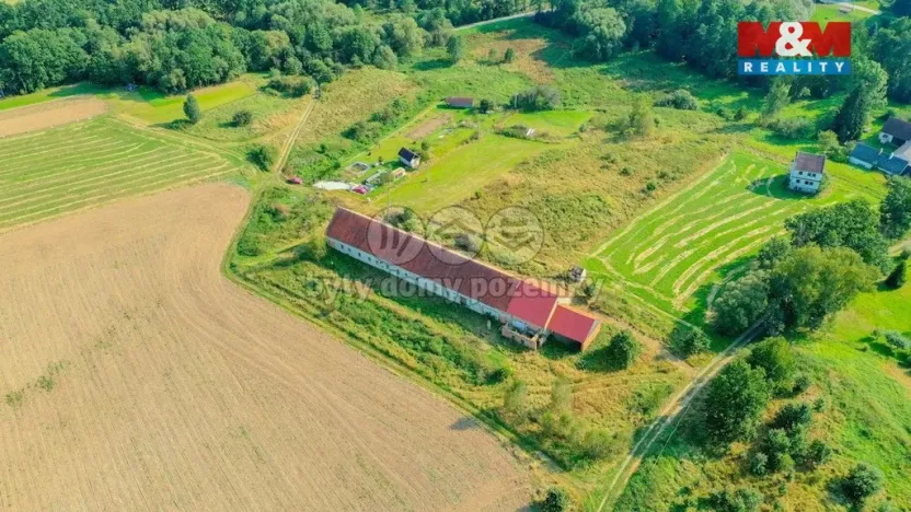 Prodej zemědělského objektu, Šebířov - Záříčí u Mladé Vožice, 916 m2