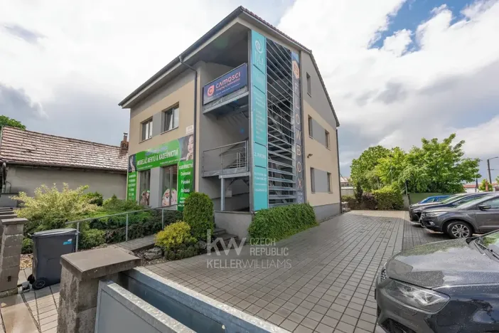 Prodej rodinného domu, Jesenice, Budějovická, 340 m2