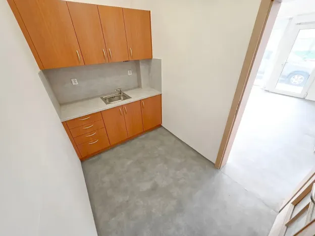Pronájem obchodního prostoru, Praha - Smíchov, Na Zatlance, 78 m2