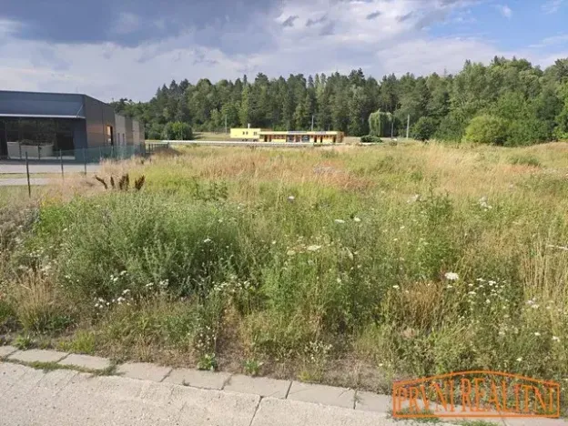 Prodej komerčního pozemku, Popovice, 8560 m2