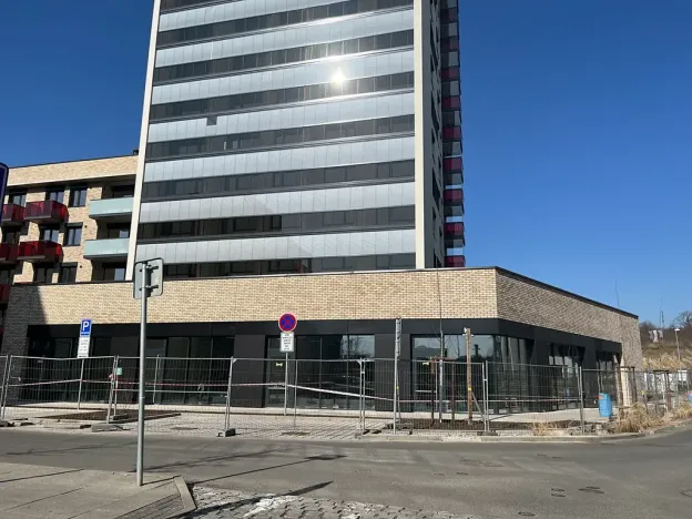 Pronájem obchodního prostoru, Praha - Hloubětín, Waltariho, 141 m2