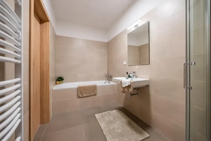 Prodej bytu 2+kk, Praha - Hloubětín, Mochovská, 63 m2