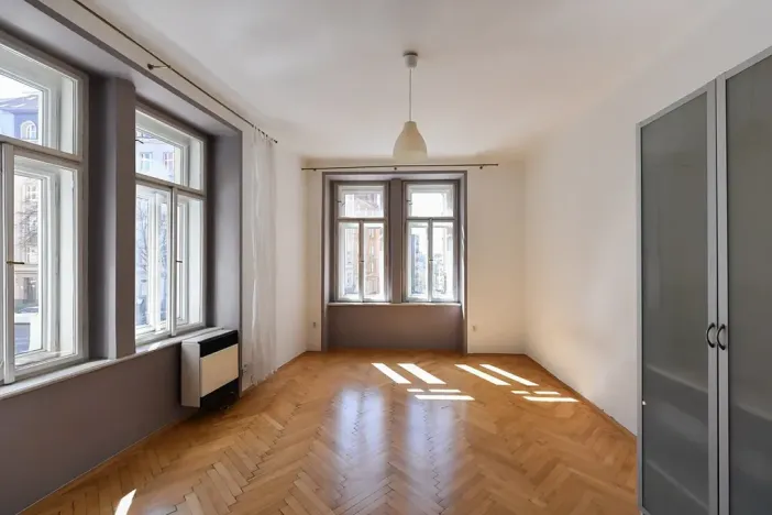 Pronájem bytu 2+kk, Praha - Vršovice, Slovinská, 53 m2