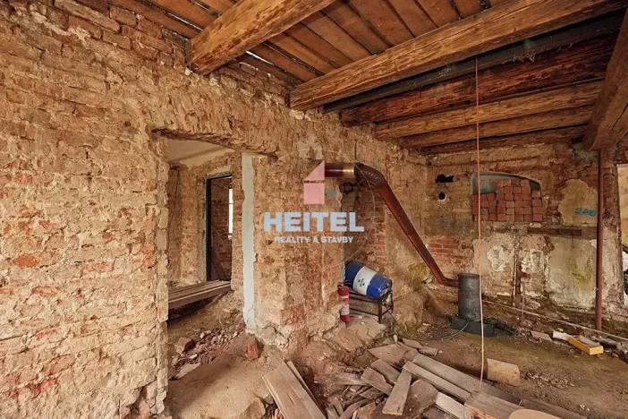 Prodej rodinného domu, Hanušovice, 300 m2