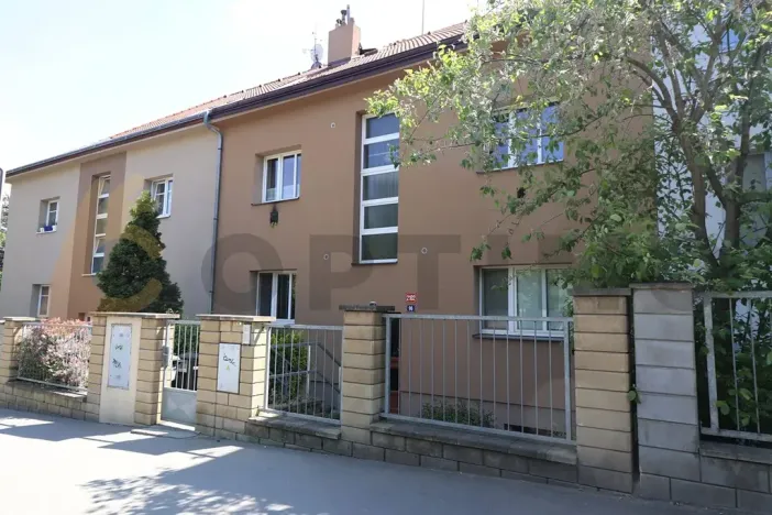 Prodej bytu 1+1, Praha - Žižkov, Na Balkáně, 69 m2