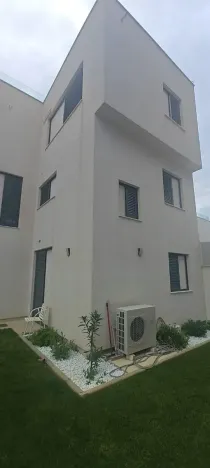 Prodej vily, Zadar, Chorvatsko, Krešimirova obala, 242 m2