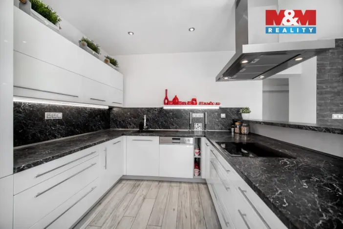 Prodej činžovního domu, Rokytnice v Orlických horách, 5. května, 1152 m2