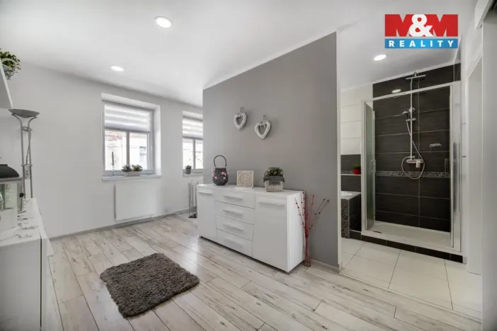 Prodej činžovního domu, Rokytnice v Orlických horách, 5. května, 1152 m2