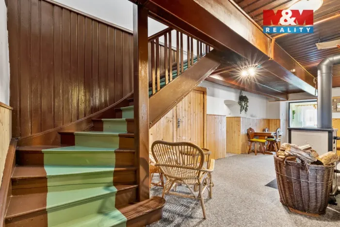 Prodej rodinného domu, Liberec - Liberec XIX-Horní Hanychov, Irkutská, 250 m2