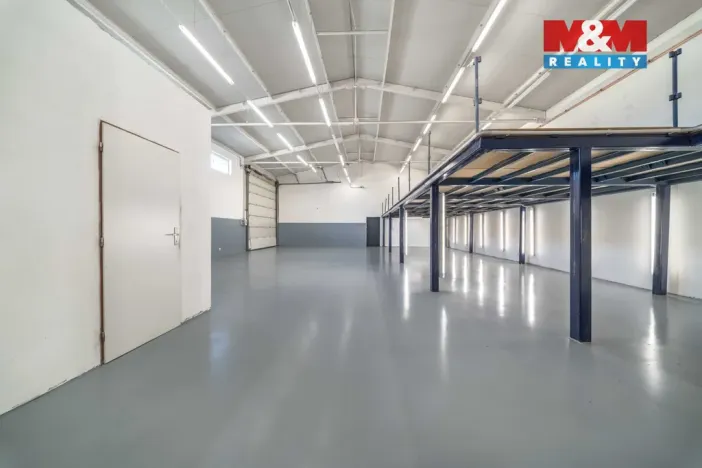 Pronájem obchodního prostoru, Králův Dvůr, Plzeňská, 367 m2